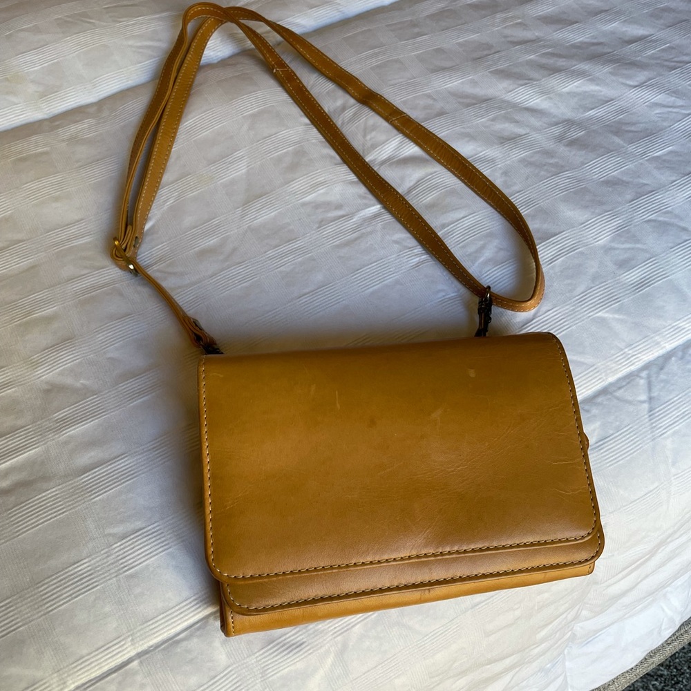 Wallet purse.